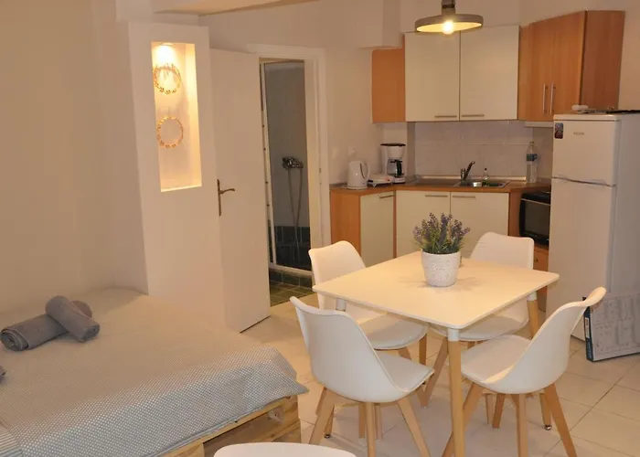 Frida's House In Old Town Apartment Thessaloniki